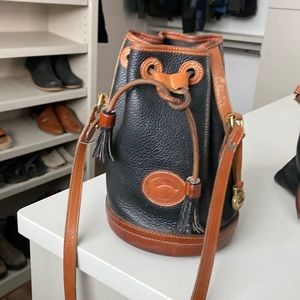 Vintage Dooney &Bourke Bucket bag